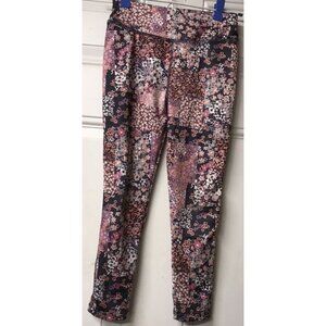 Lovely Next NX Sport 3/4 Length Leggings VGC 8 Years A83-366-101